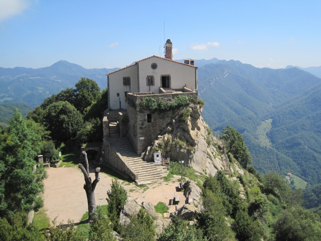 Vidrà - Santuari del Bellmunt (1247m) - Vall del Ges